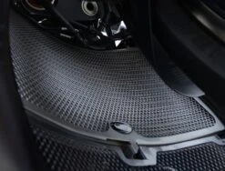 R&G RAD0220TI Radiateurbeschermer Titanium Yamaha YZF-R6 (17-)